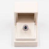 Anello vintage a margherita in oro bianco 14k con zaffiro (1,80ct) e diamanti (1,16ctw)
