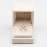Anello vintage in oro giallo 9k con topazio a goccia (1.50ct) e diamanti, anni '70