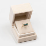 Anello vintage da cocktail in oro giallo 8k con spinelli verdi