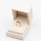 Anello vintage in oro giallo 9K con diamanti e smeraldi