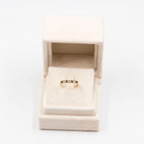 Anello a riviera vintage in oro giallo 9k con zaffiri e diamanti