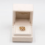 Anello harem vintage in oro giallo 18k con diamanti, rubini e zaffiri. Anni '70