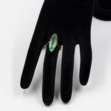 Anello vintage da cocktail in oro giallo 18K con spinello sintetico verde, anni '70