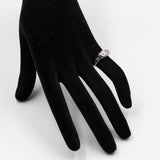 Anello antico in oro bianco 18k e rosette di diamante, anni '30