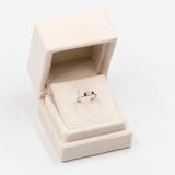 Anello Art Déco in oro bianco 14k con diamante e zaffiri, anni '30