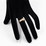 ANELLO A FASCIA IN ORO 18K CON MARGHERITA DI DIAMANTI (1CTW)