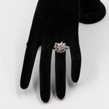Anello vintage a fiore in oro bianco 14k con diamanti (1,50ctw), anni '60