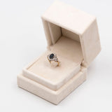 Anello vintage in oro giallo 9k con zaffiro e diamanti