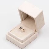 Anello vintage in oro giallo 9k con zaffiro e diamanti
