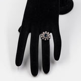 Anello vintage a margherita in oro bianco 14k con zaffiro (0,60ct) e diamanti (1ctw), anni '70