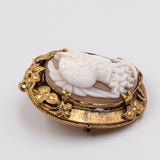 Spilla liberty in oro giallo 14k con cammeo con soldato, anni '20