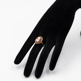 Anello vintage con cammeo su agata in oro 18K, anni '60