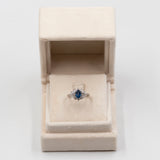 Anello vintage in platino 900 con zaffiro (1,13ct) e diamanti (0,61ctw)