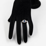 Anello vintage in platino 900 con zaffiro (1,13ct) e diamanti (0,61ctw)
