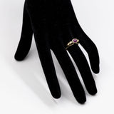 Anello vintage in oro giallo 14k con rubino cabochon e diamanti, anni '60/'70