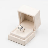 Anello vintage a fiore in oro bianco 14k con perla, diamanti (0,24ct) e zaffiri, anni '60