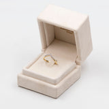 Anello vintage a "V" in oro giallo 14k con diamanti (0,09ctw), anni '70