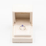 Anello vintage in oro bianco 9k con tanzanite (0,80ct) e diamanti (0,10ctw)