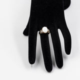 Anello vintage in oro 9k con opale cabochon (2ct) e diamanti , anni '80
