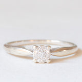 Anello vintage in oro bianco 9K con illusion setting di diamanti (0.10ctw ca.), anni ‘80/‘90