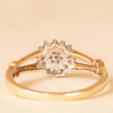 Anello a fiore vintage in oro giallo e bianco 9K con diamanti (0.10ctw ca.), anni ‘70/‘80