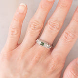 Trilogy Art Déco in oro bianco 14K con peridoto e diamanti (0.12ctw ca.), anni ‘30