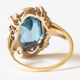 Anello vintage in oro giallo e in oro bianco 14K con spinello sintetico (6.50ct ca.) e diamanti, anni ‘80