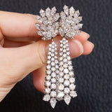 ORECCHINI PENDENTI VINTAGE IN ORO BIANCO 18K CON DIAMANTI (20.80CTW CA.), ANNI ‘60/‘70