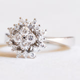 Anello vintage a margherita in oro bianco 14K con diamanti (0.50ctw ca.), anni ‘60