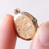 Ciondolo portafoto vintage con lamina in oro giallo 9K su metallo, anni ‘40/‘50