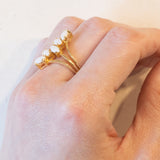 Anello vintage in oro giallo 18K con opali (0.60ctw ca.), anni ‘60/‘70