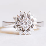 Anello vintage a margherita in oro bianco 14K con diamanti (0.50ctw ca.), anni ‘60