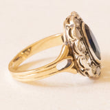 Anello a margherita vintage in oro giallo 18K e argento con zaffiro (2.60ct ca.) e diamanti di taglio rosetta, anni ‘50