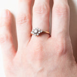 Anello vintage a margherita in oro giallo e in oro bianco 14K con diamanti di taglio brillante (0.35ctw ca.), anni '60