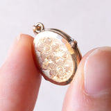 Ciondolo portafoto vintage con lamina in oro giallo 9K su metallo, anni ‘40/‘50