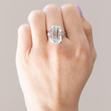 Anello vintage in oro bianco 18K con acquamarina (9ct ca.) e diamanti (0.05ctw ca.), anni ‘60/‘70