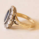 Anello a margherita vintage in oro giallo 18K e argento con zaffiro (2.60ct ca.) e diamanti di taglio rosetta, anni ‘50