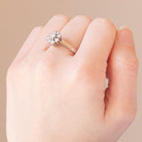 Anello vintage a fiore in oro bianco 18K con diamanti di taglio brillante (0.75ctw ca.), anni '60