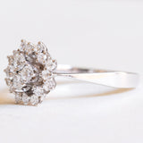 Anello vintage a margherita in oro bianco 14K con diamanti (0.50ctw ca.), anni ‘60