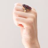 Anello antico in oro giallo 14K con granati di Boemia, seconda metà dell‘800