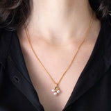 Collana vintage in oro giallo 14K con ciondolo con perle bianche e diamanti, anni ‘60/‘70