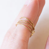 Collier con catenina in oro giallo 18K e con decorazione centrale convertita da orecchino antico in oro giallo 18K con diamanti di taglio rosetta (primi del ‘900)