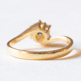 Anello a margherita vintage in oro giallo 18K con zaffiro (0.06ct ca.) e diamanti (0.09ctw ca.), anni ‘60/‘70