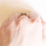 Trilogy antico in oro giallo 18K con zaffiro (0.20ct ca.), diamante (0.20ct ca.) e rubino (0.16ct ca.), anni ‘10/‘20