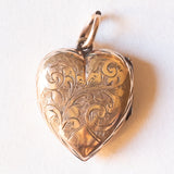 Ciondolo portafoto antico a forma di cuore con lamina in oro giallo 9K su metallo, primi del ‘900