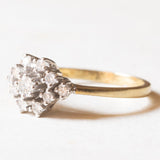 Anello vintage a margherita in oro giallo e in oro bianco 14K con diamanti di taglio brillante (0.35ctw ca.), anni '60
