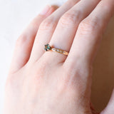 Anello vintage in oro giallo e bianco 14K con tormalina verde e diamanti (0.04ctw ca.), anni ‘80