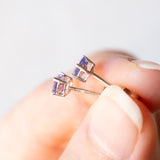 Orecchini punto luce vintage in oro bianco 9K con tanzaniti