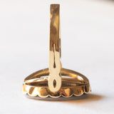 Anello vintage in oro giallo 14K con cammeo su agata, anni ‘60