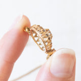 Collier con catenina in oro giallo 18K e con decorazione centrale convertita da orecchino antico in oro giallo 18K con diamanti di taglio rosetta (primi del ‘900)